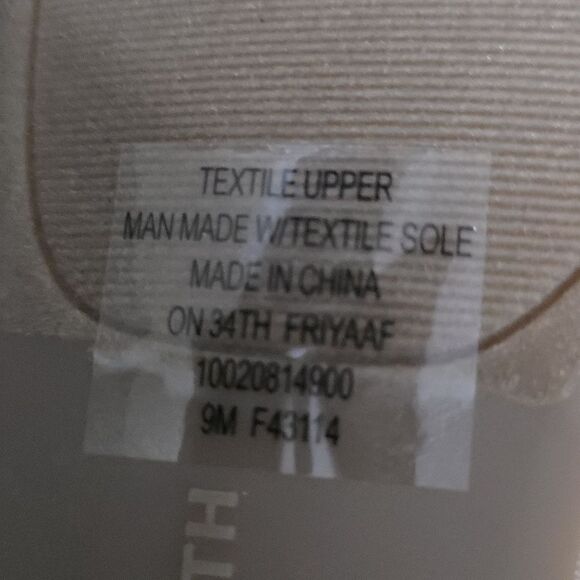 BRAND NEW ON.34TH ELEGANT BALLET FLATS with POLKA FOTS - Picture 10 of 16